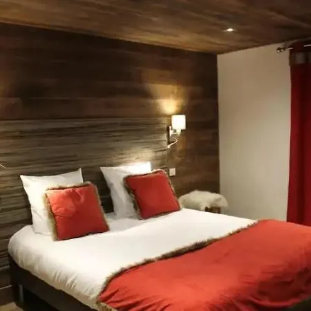 Chalet La Datcha Piscine Hammam Sauna 25 Personnes La Plagne